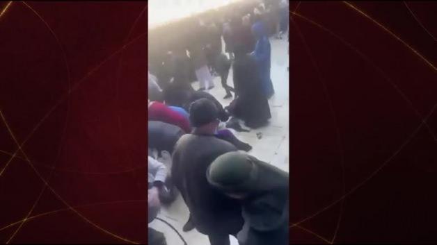 Şam’da bulunan tarihi Emevi Camii’nde izdiham can aldı