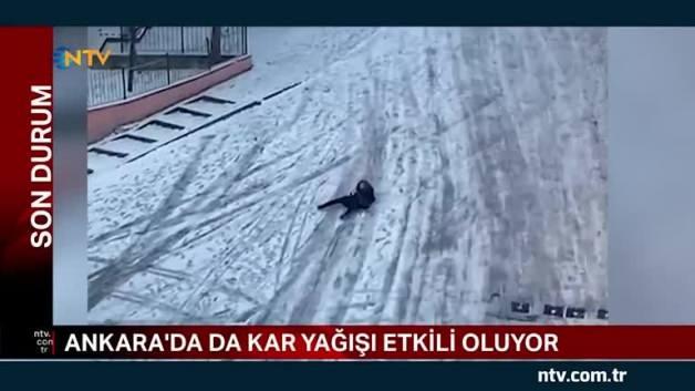 Ankara’nın karla imtihanı: Ayakta duramadı yere düştü