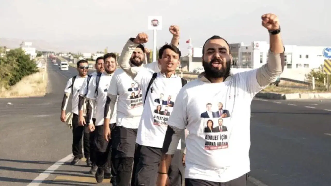 Özgürlük yürüyüşü sürüyor – Son Dakika Siyaset Haberleri
