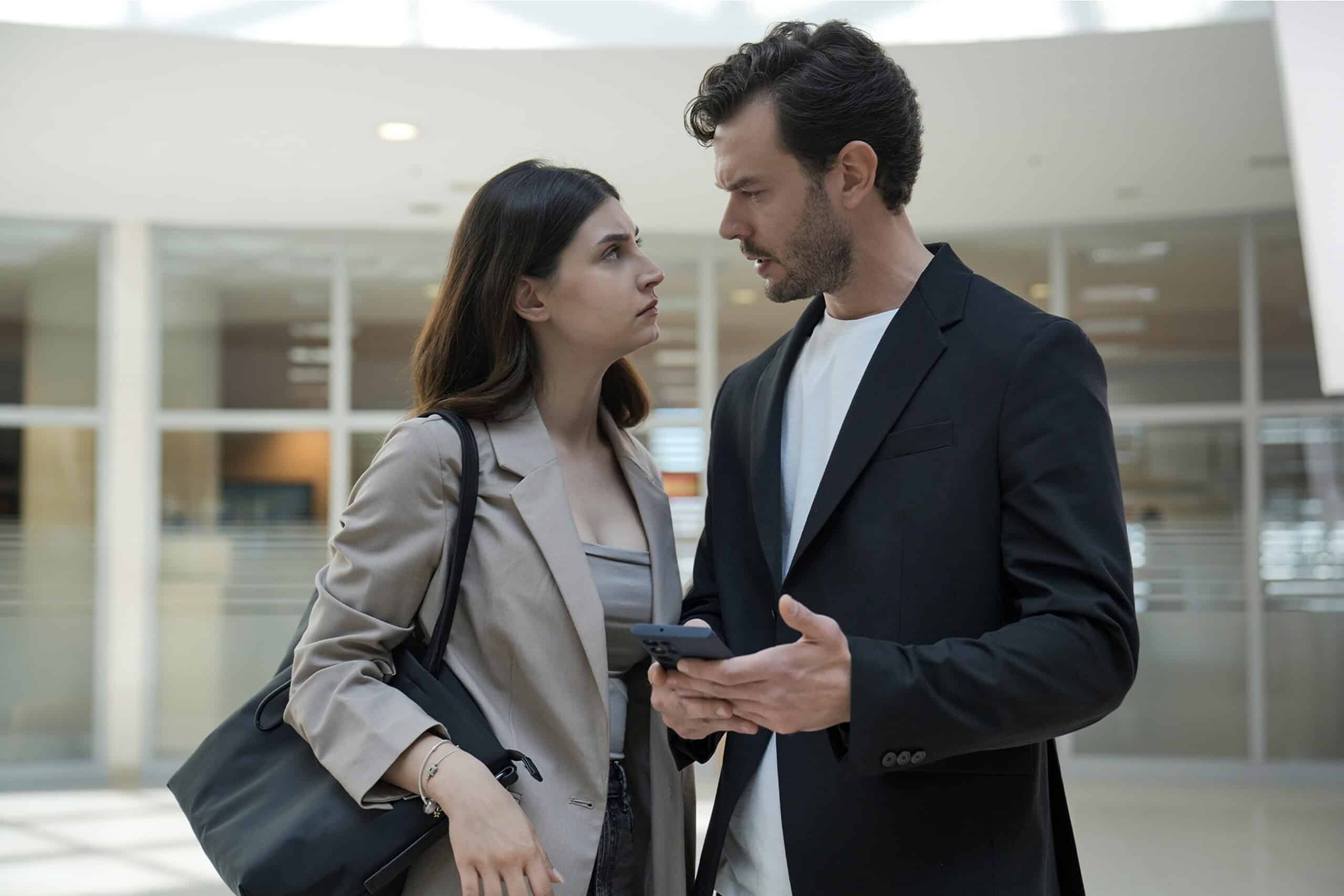 HBO Max, yeni dizisi ‘Kaosun Anatomisi’nden sarsıcı bir sezon fragmanı yayınladı! HBO Max, yeni dizisi ‘Kaosun Anatomisi’nden sarsıcı bir sezon fragmanı yayınladı!