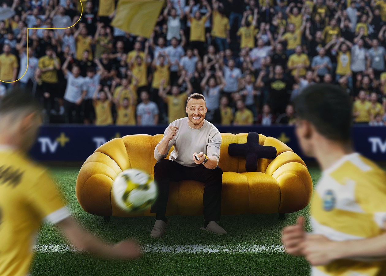 Kerem Bürsin’le TV+ dünyasında renkli bir yolculuk!