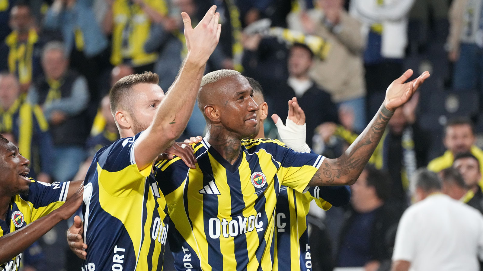 Fenerbahçe galibiyet hasretine son verdi