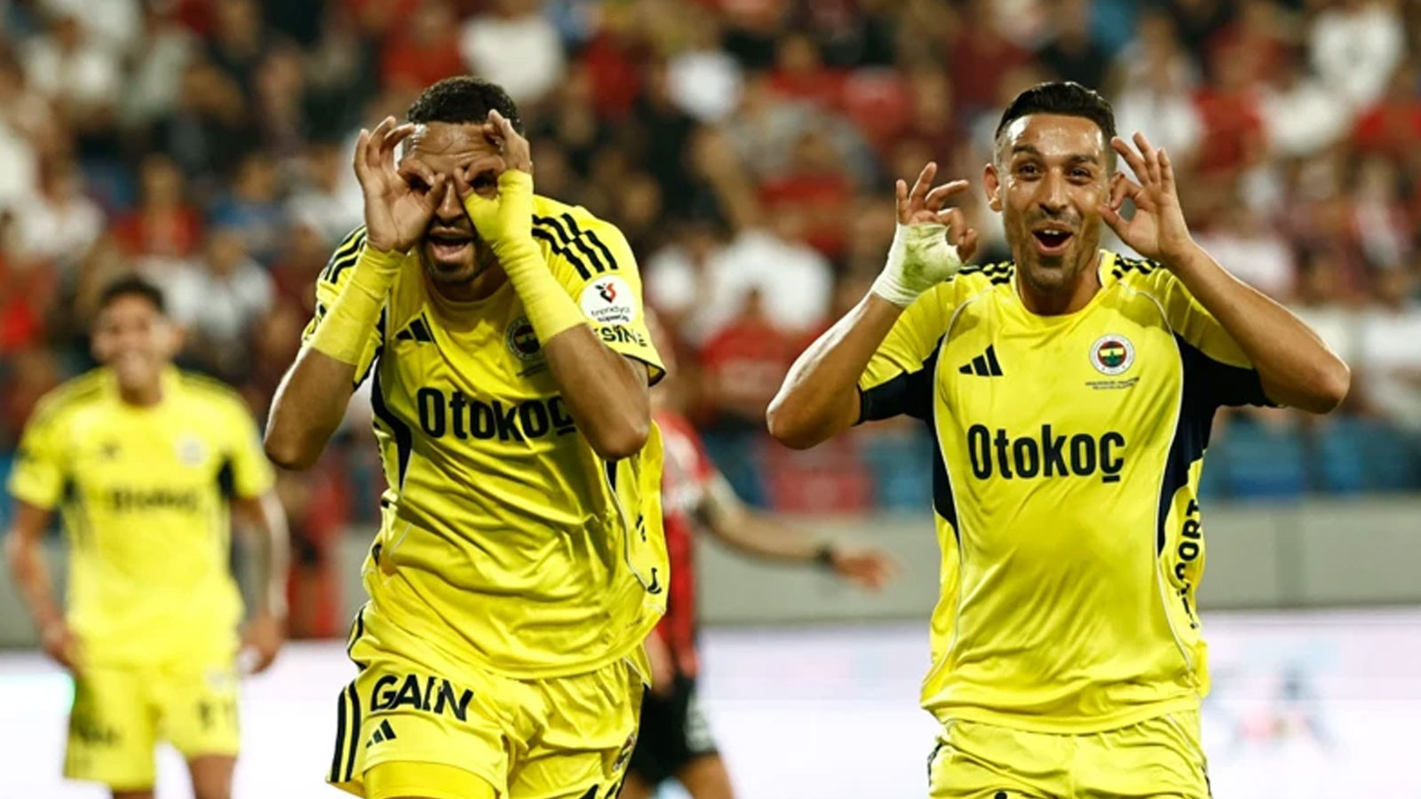 Fenerbahçe’nin Avrupa Ligi kadrosu açıklandı Fenerbahçe’nin Avrupa Ligi kadrosu açıklandı