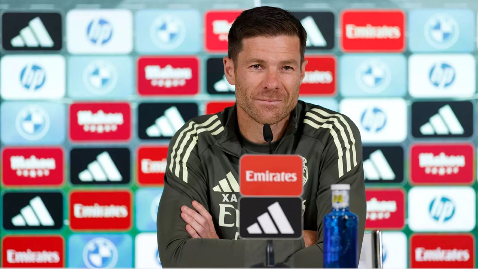 Xabi Alonso ser verdi, sır vermedi